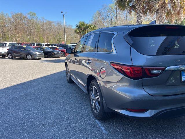 Infiniti QX60 - Thumbnail 3