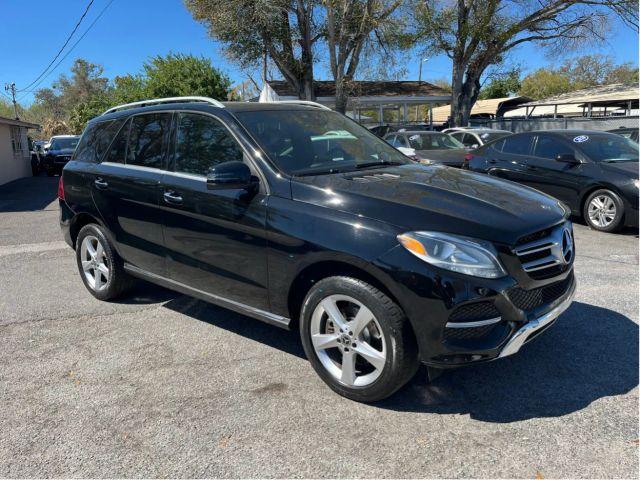 MERCEDES-BENZ GLE - Thumbnail 3