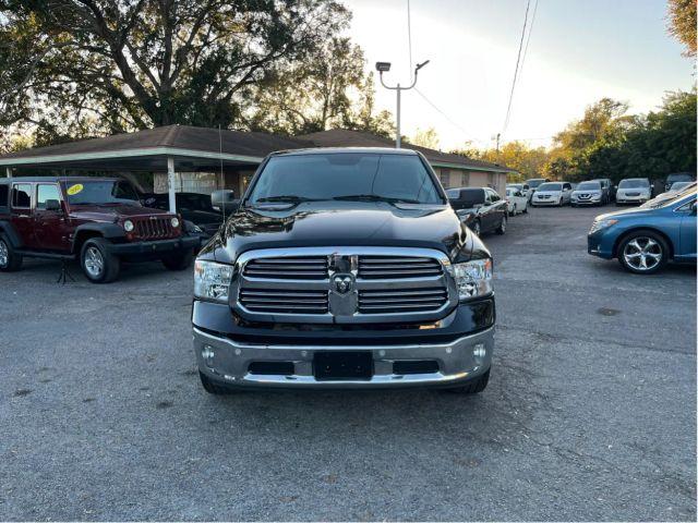 RAM 1500 CREW CAB - Thumbnail 2