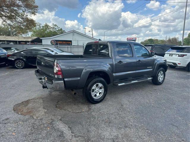 TOYOTA TACOMA DOUBLE CAB - Thumbnail 5
