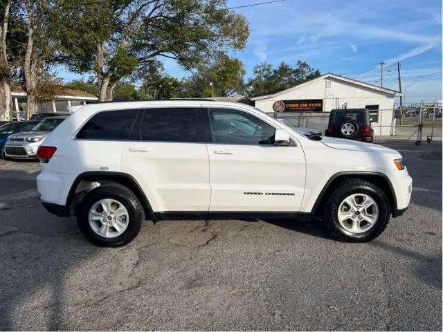 JEEP GRAND CHEROKEE - Thumbnail 4