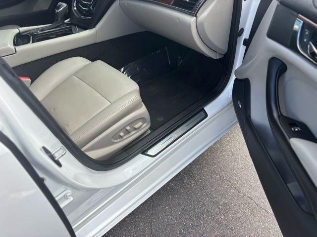 Cadillac CTS - Thumbnail 8