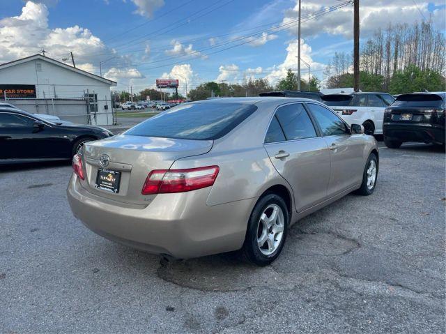 TOYOTA CAMRY - Thumbnail 5