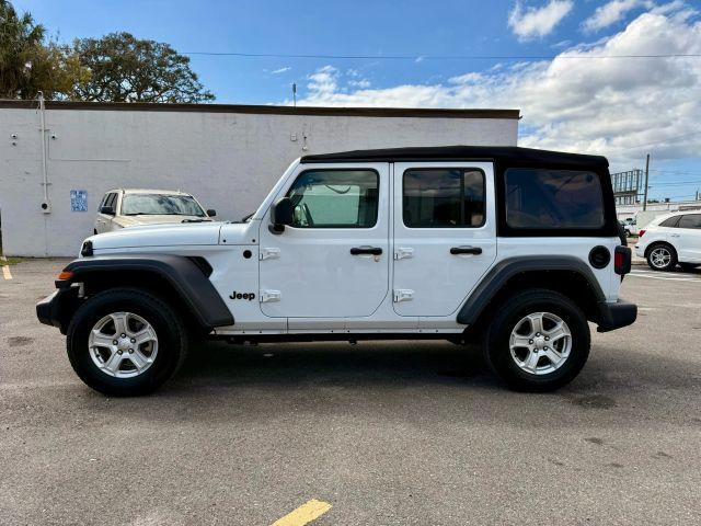 JEEP WRANGLER UNLIMITED - Thumbnail 2