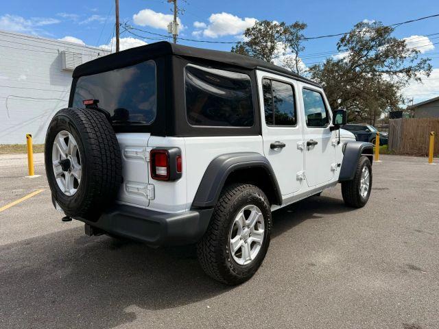 JEEP WRANGLER UNLIMITED - Thumbnail 5