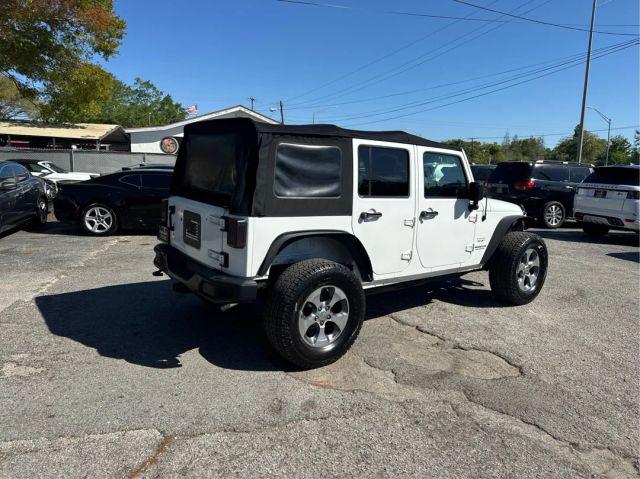 JEEP WRANGLER - Thumbnail 5