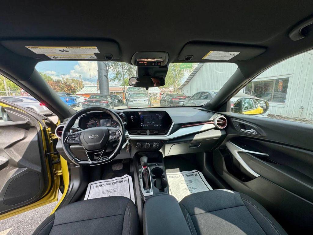 Chevrolet Trax - Thumbnail 2