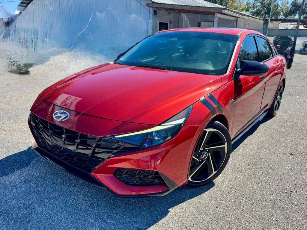 Hyundai Elantra - Thumbnail 9