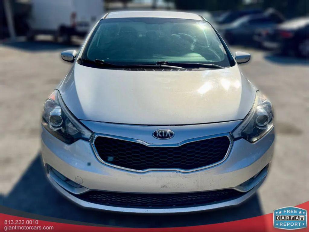 Kia Forte - Thumbnail 8