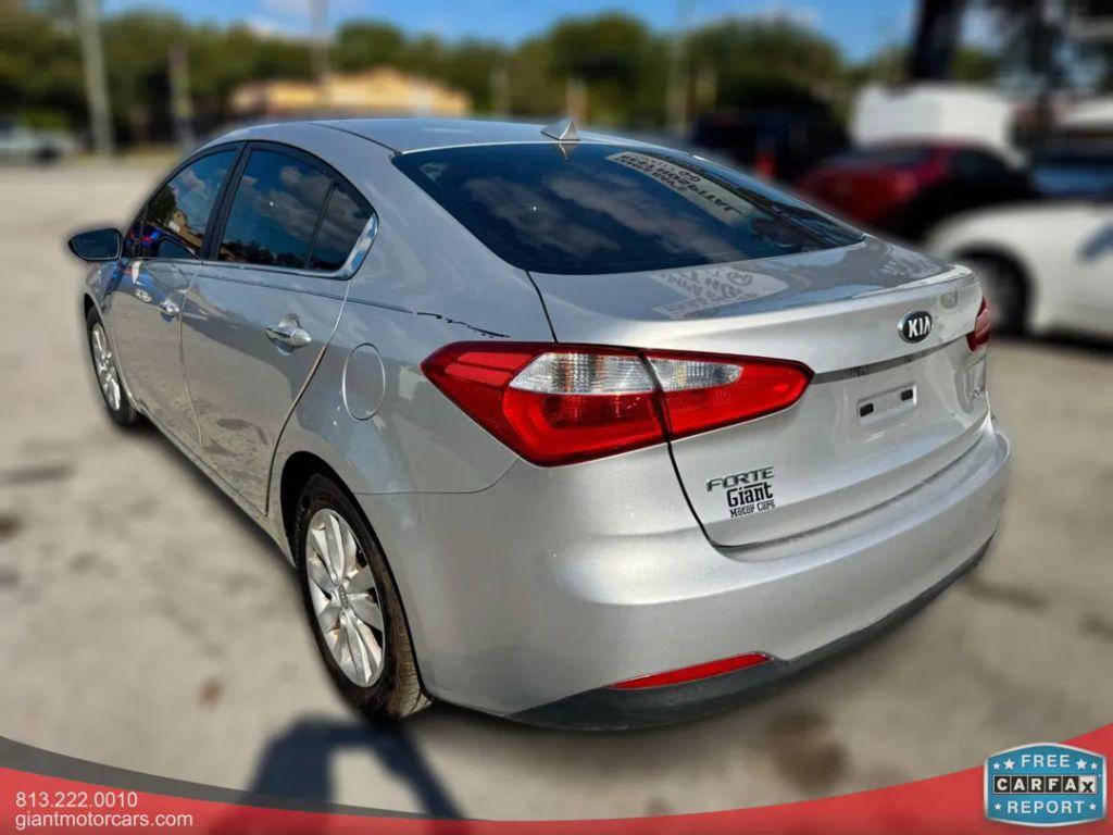 Kia Forte - Thumbnail 13