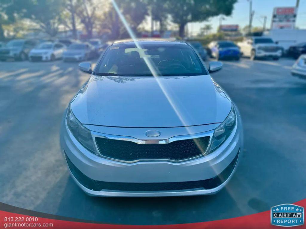 Kia Optima - Thumbnail 8