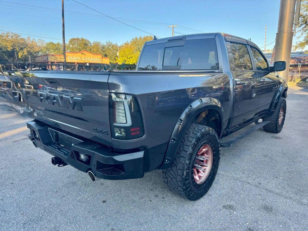 Ram 1500 Crew Cab - Thumbnail 11