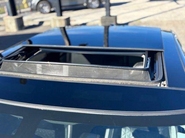 Nissan Maxima - Thumbnail 11