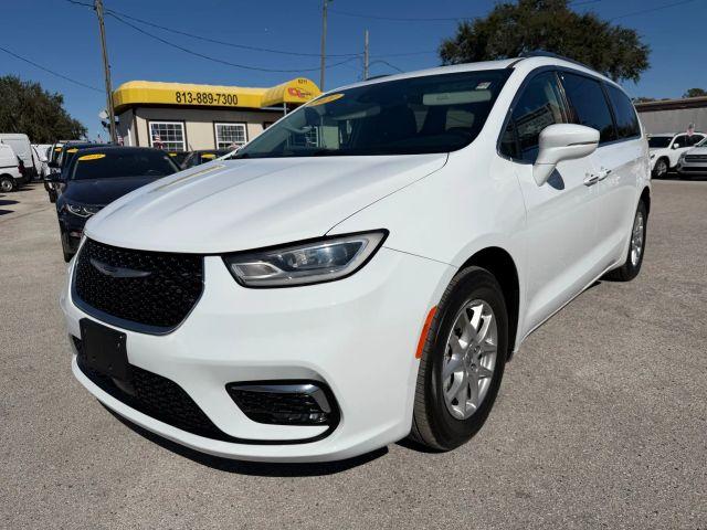 Chrysler Pacifica - View 1