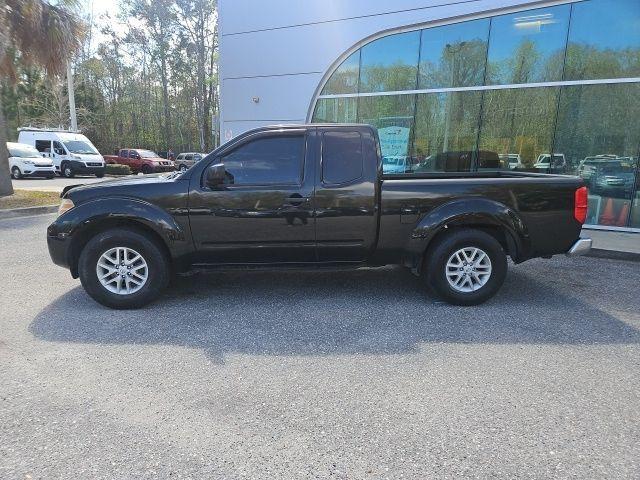 Nissan Frontier - Thumbnail 2