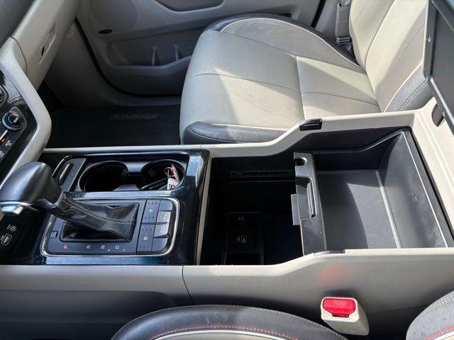 Kia Sedona - Thumbnail 19