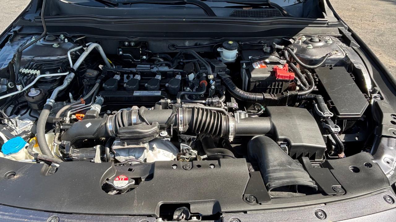 Honda Accord - Thumbnail 13