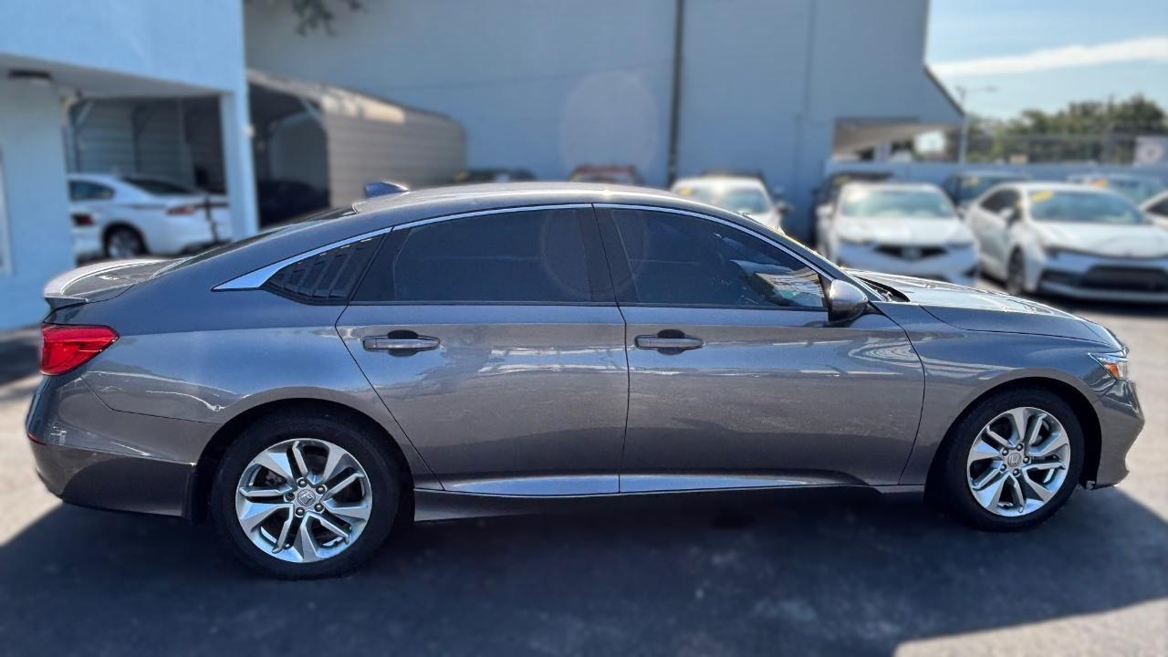 Honda Accord - Thumbnail 7