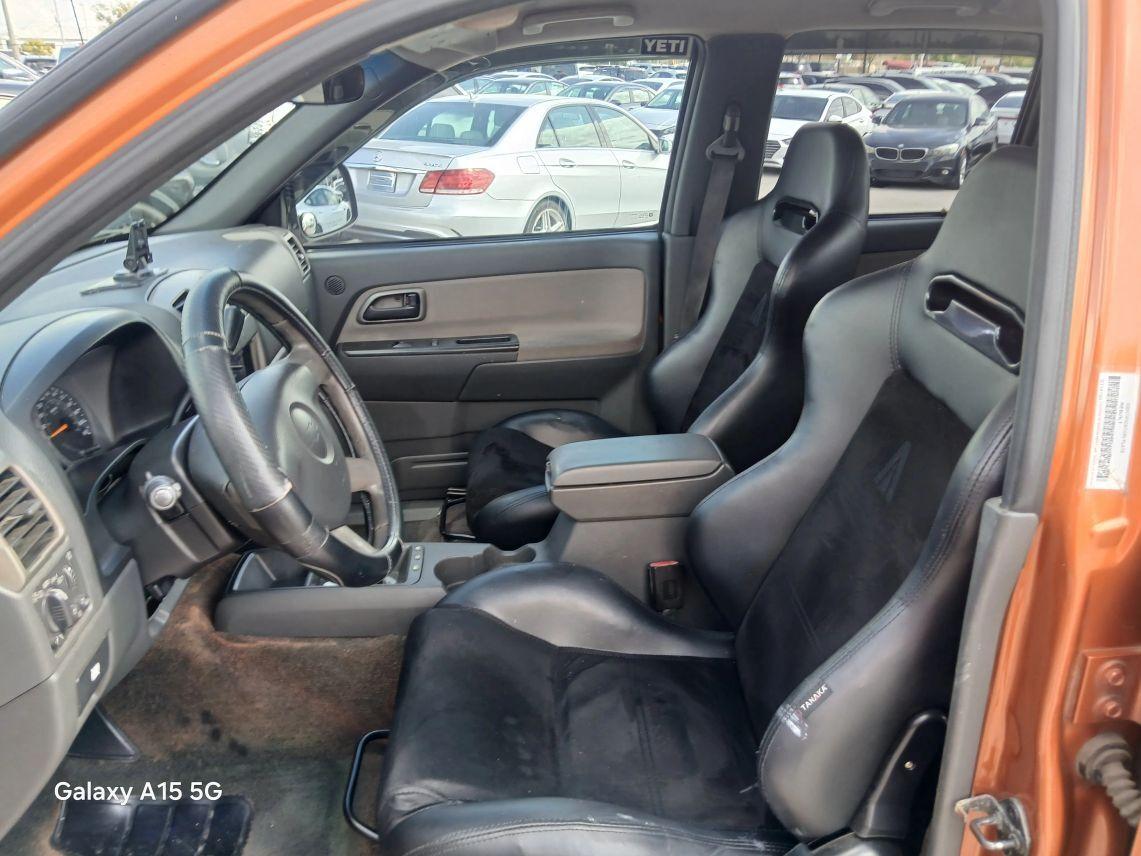 Chevrolet Colorado Crew Cab - Thumbnail 9