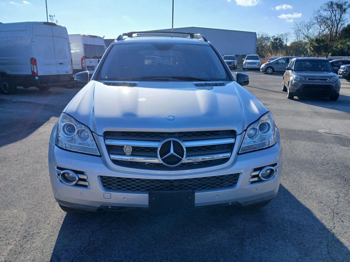 Mercedes-Benz GL-Class - Thumbnail 3