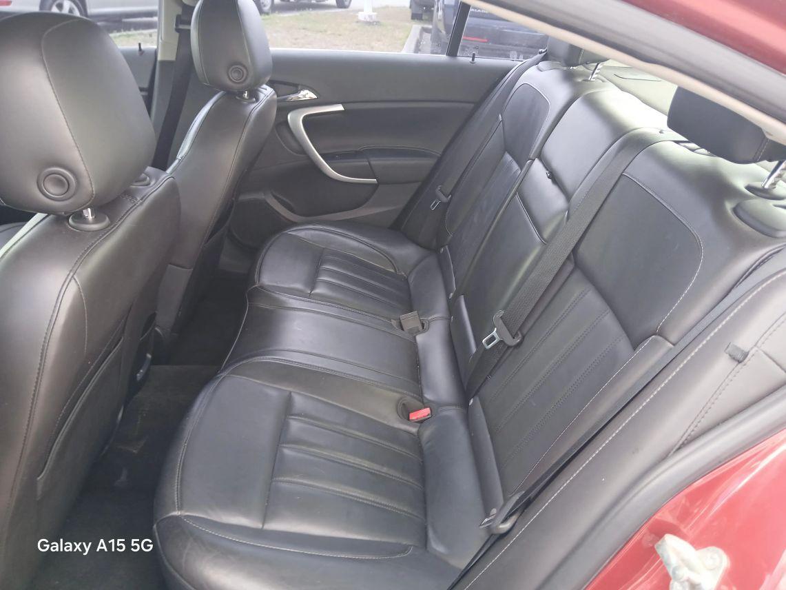 Buick Regal - Thumbnail 12