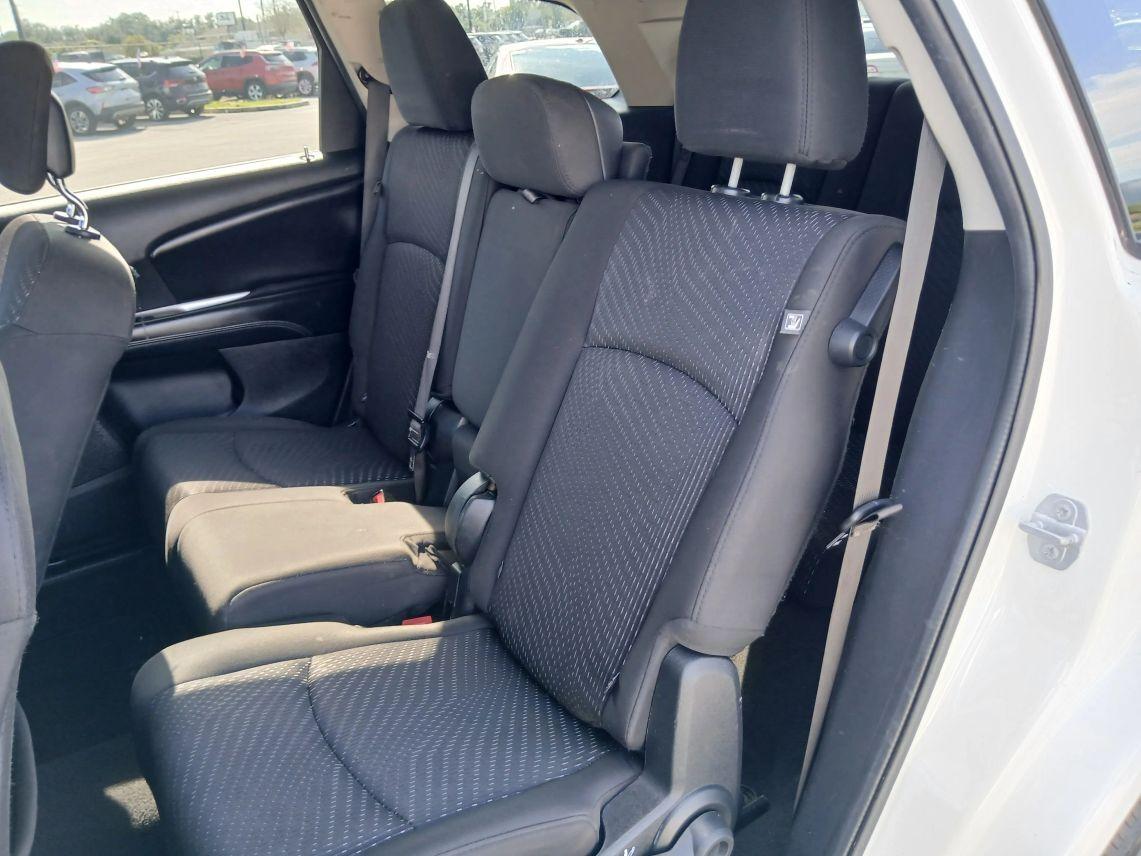 Dodge Journey - Thumbnail 13
