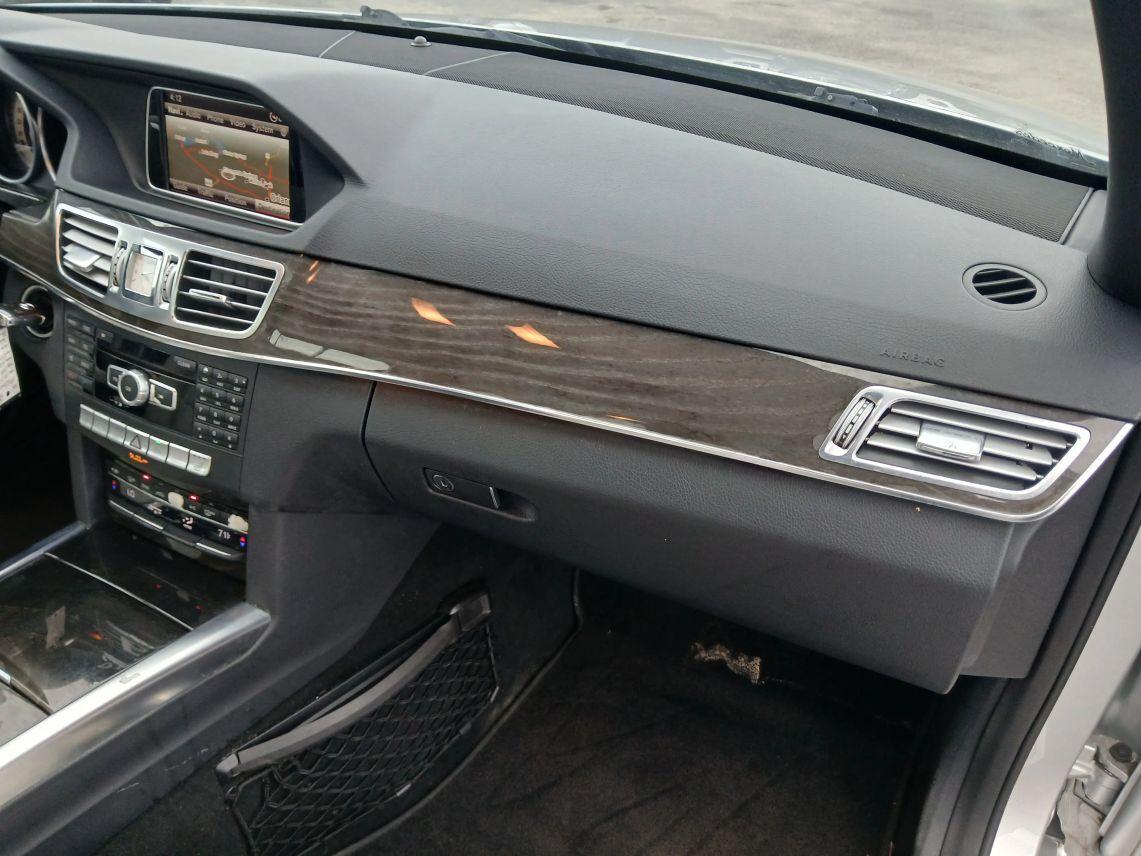 Mercedes-Benz E-Class - Thumbnail 16