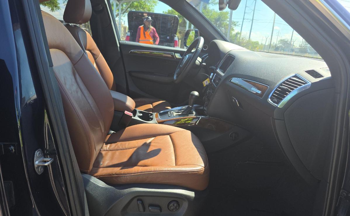 Audi Q5Premium Plus - Thumbnail 8