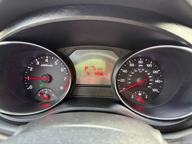 Kia Sedona - Thumbnail 18