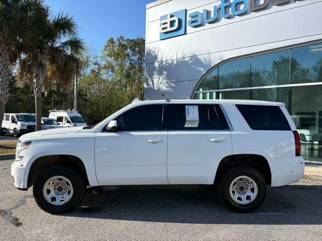 Chevrolet Tahoe - Thumbnail 2