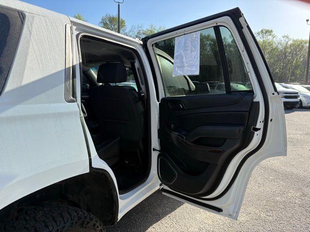 Chevrolet Tahoe - Thumbnail 20