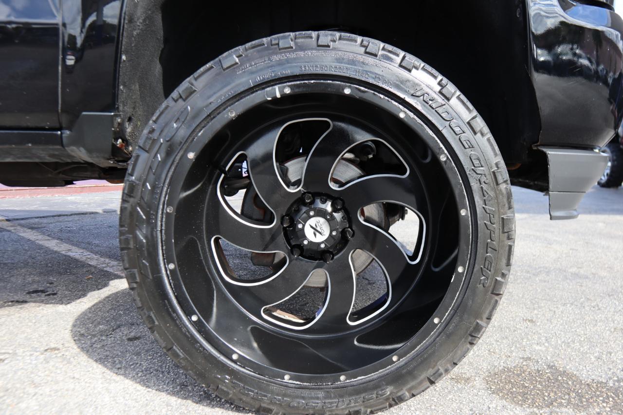 Chevrolet Silverado 15002Wd Double Cab 143.5" Work Truck - Thumbnail 19