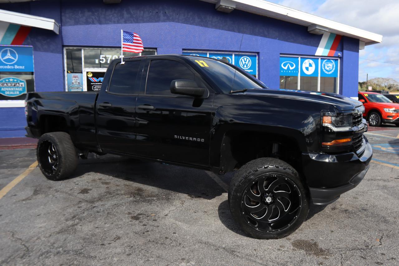 Chevrolet Silverado 15002Wd Double Cab 143.5" Work Truck - Thumbnail 4