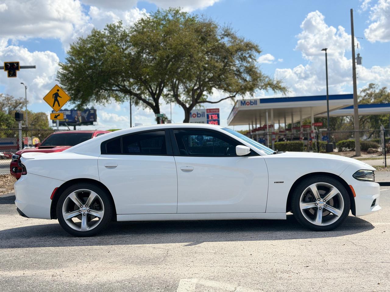 Dodge Chargerr/T - Thumbnail 7