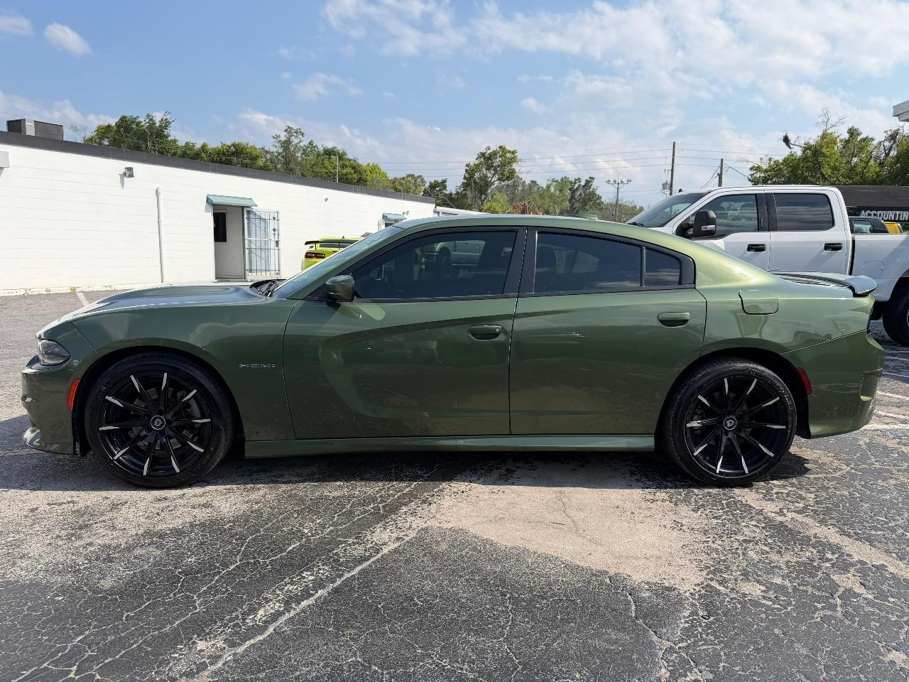 Dodge Chargerr/T - Thumbnail 4