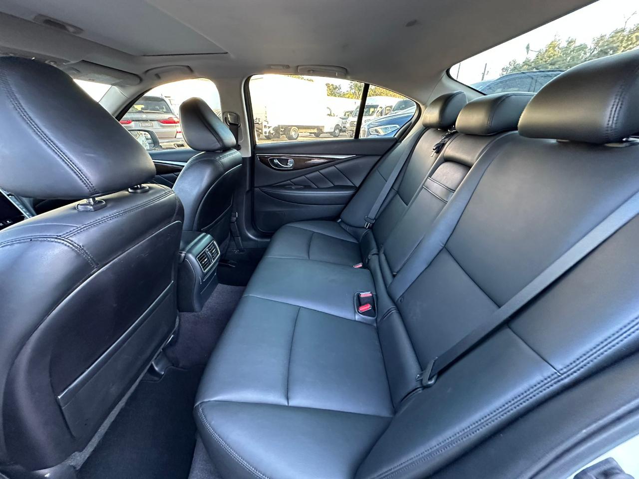 Infiniti Q503.0T Luxe Awd - Thumbnail 13