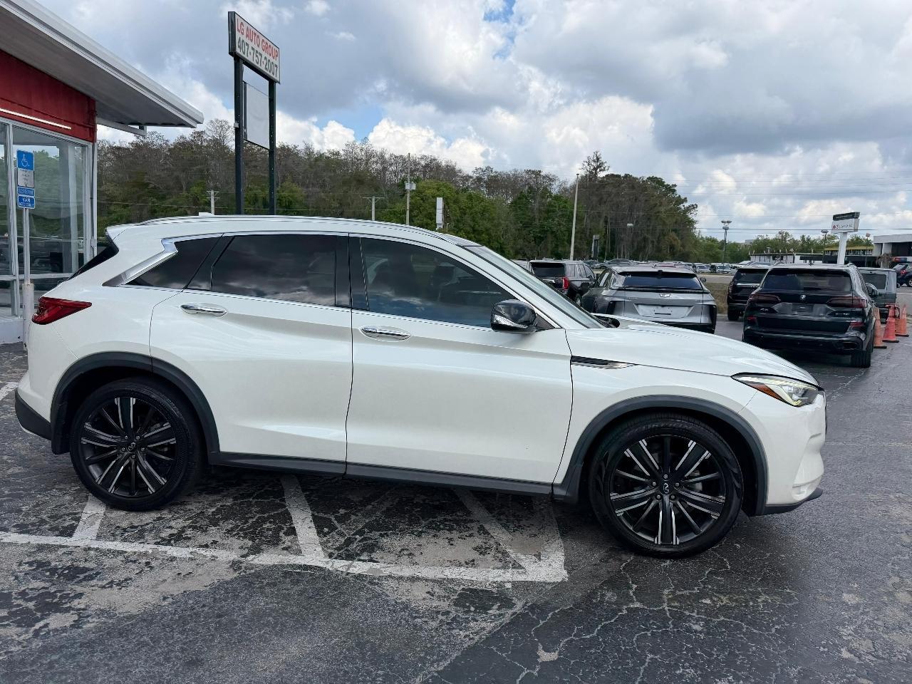 Infiniti Qx50Luxe - Thumbnail 8