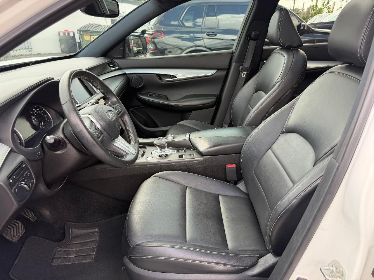 Infiniti Qx50Luxe - Thumbnail 10