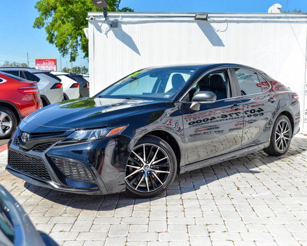 TOYOTA CAMRY - Thumbnail 3