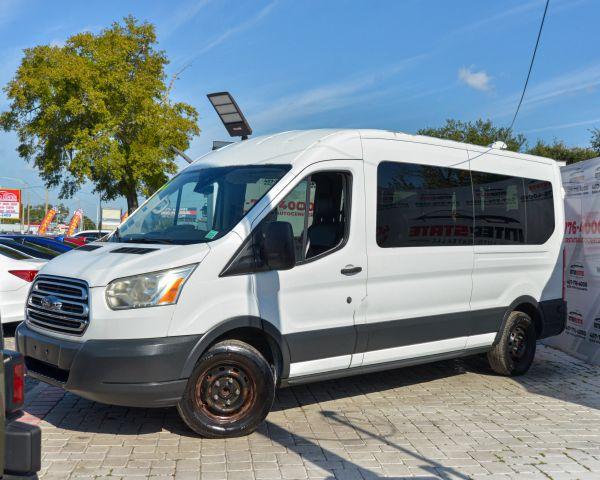 FORD TRANSIT 350 WAGON - Thumbnail 3