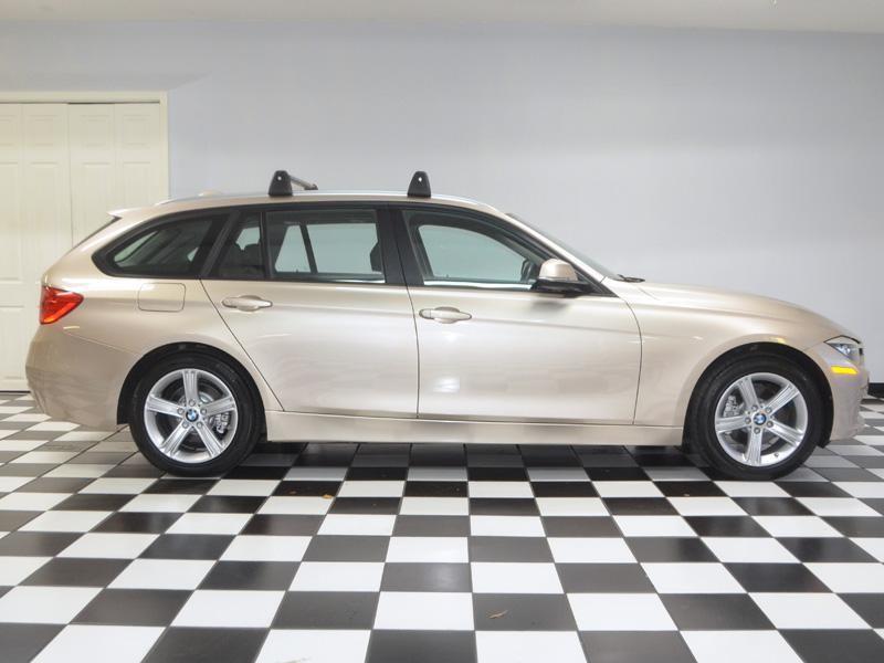 Bmw 3 Series 328I Xdrive *X-Drive Wagon*Driver Assit / Navigation*38,000 Miles* - Thumbnail 10