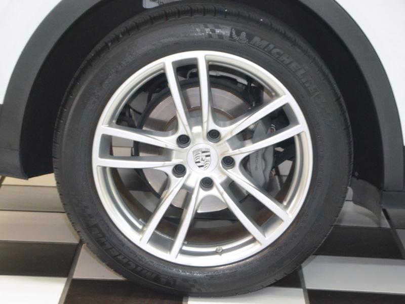 Porsche Cayenne S *1 Owner*Premium +*Park Assist*100K+ Msrp*17,800 Mi* - Thumbnail 13