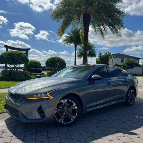 Infiniti Q50 - Thumbnail 7