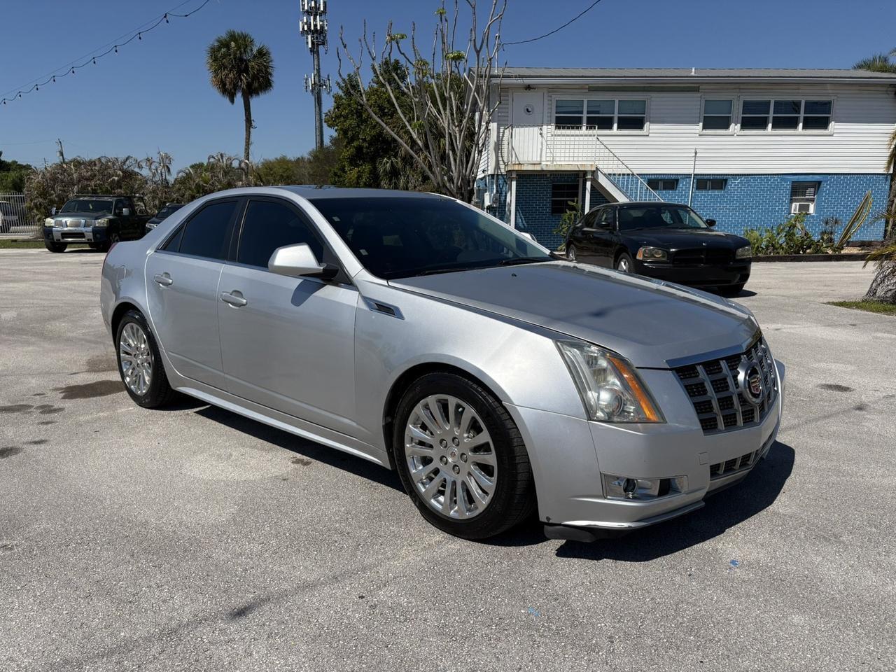 Cadillac CTS Sedan - Thumbnail 5