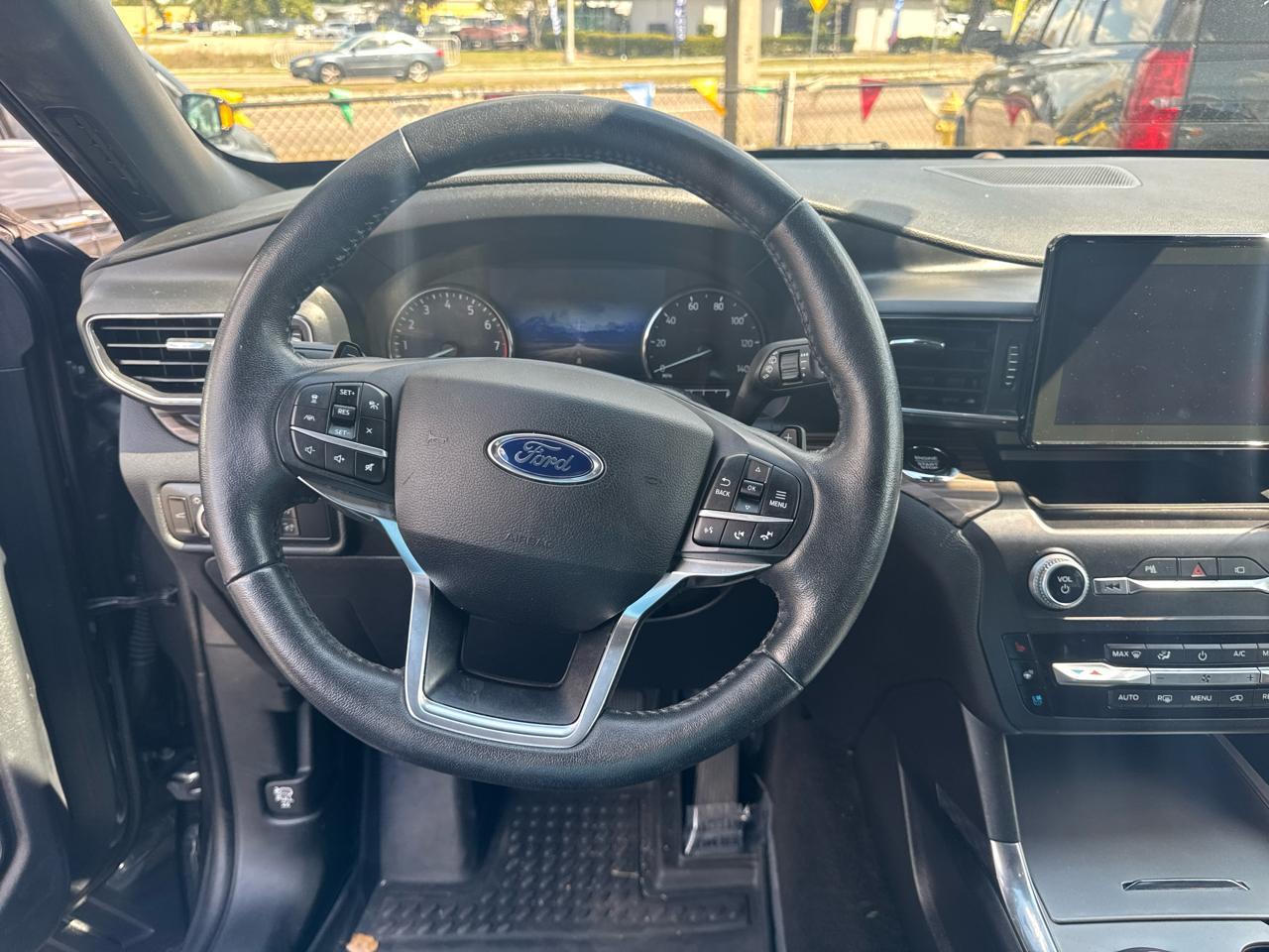 Ford Explorer Limited Awd - Thumbnail 15