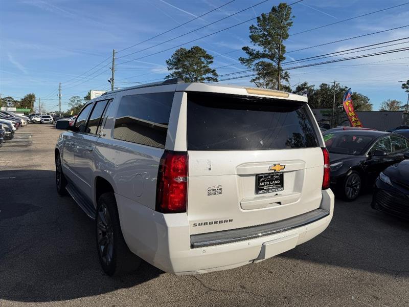 Chevrolet Suburbanltz 2Wd - Thumbnail 6