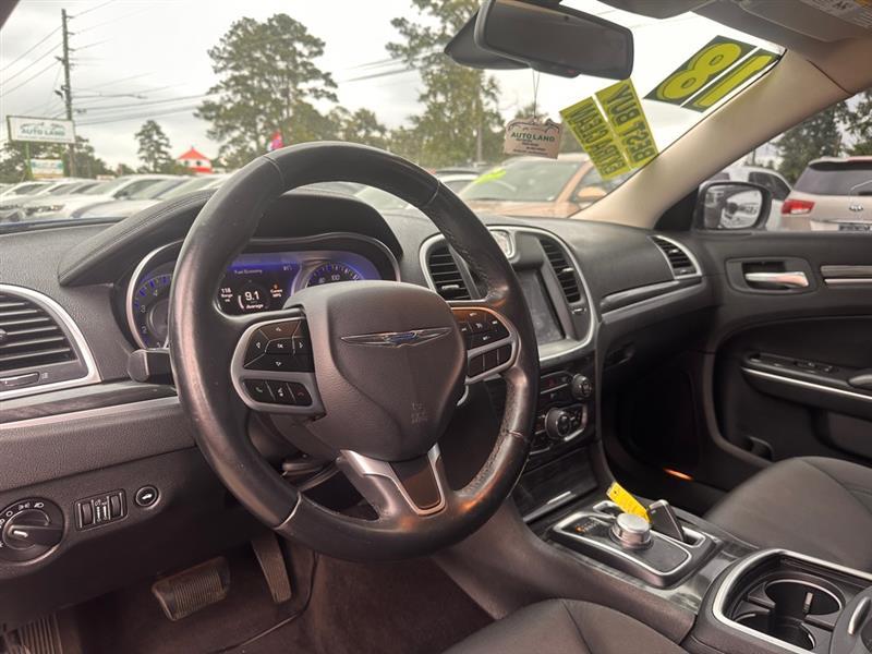 Chrysler 300Touring - Thumbnail 9