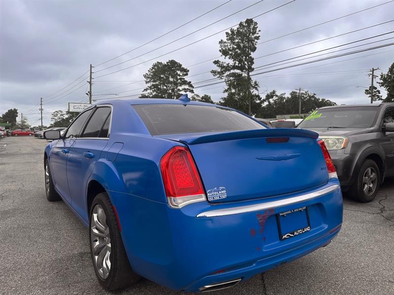 Chrysler 300Touring - Thumbnail 7