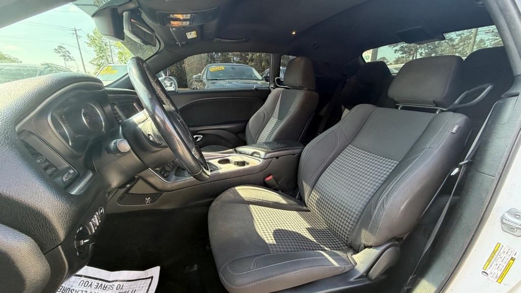 Dodge Challengersxt Rwd - Thumbnail 14