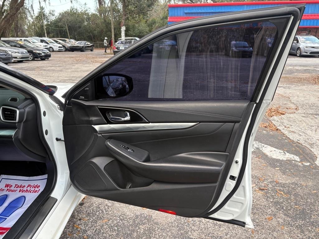 Nissan Maxima 3.5 Sr - Thumbnail 13